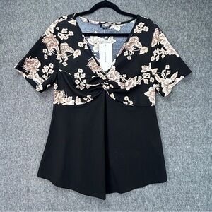 BloomChic Blouse Womens 14-16 Black Floral V-Neck Twist Front Short Sleeve Tunic